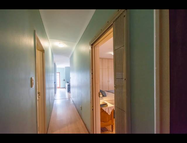 4 BEDROOM HOUSE FOR SALE IN WAVECREST